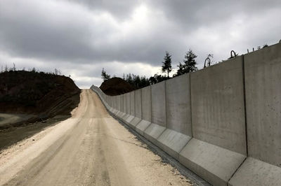 ترکیه ۴۳کیلومتر دیوار امنیتی دیگر در مرز ایران می‌سازد