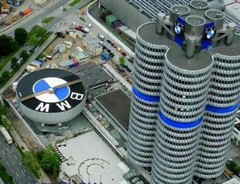 BMW به ترامپ هشدار داد