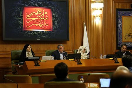 تلنبار مصوبات شورای شهر تهران در اثر ناکارآمدی &quot;کمیته تنقیح&quot;/ وقتی بودن یا نبودنت فرقی ندارد!