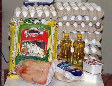 رشد قیمت ۹ گروه مواد خوراکی/ تخم مرغ ارزان شد