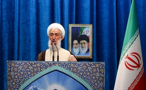 امام جمعه تهران: دلیل بخشی از گرانی‌ها به مردم بازمی‌گردد
