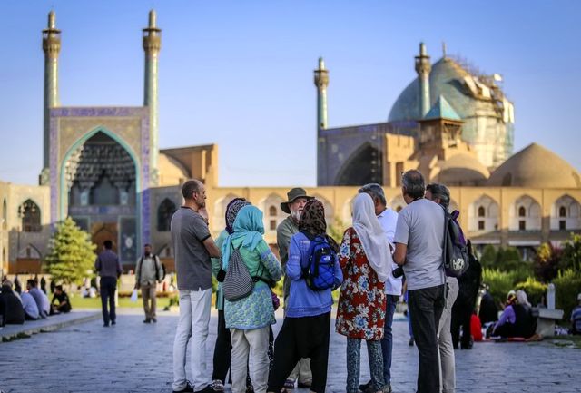 تفاهم نامه گردشگری با هدف توسعه صنعت توریسم اصفهان امضا شد