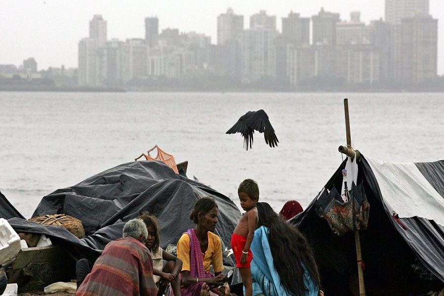 170 میلیون هندی از زیر خط فقر خارج شدند