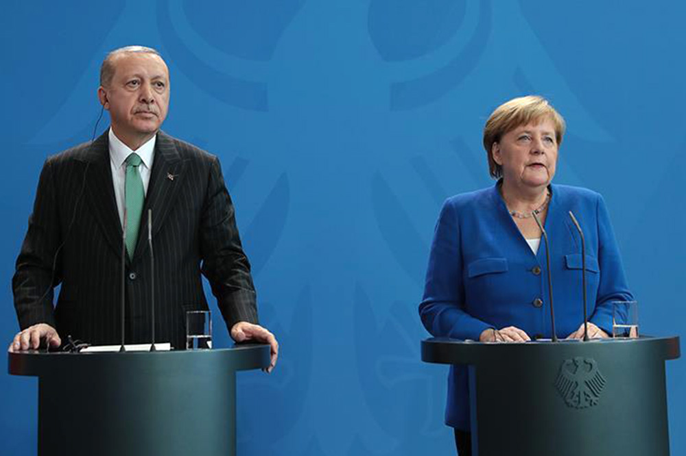 اردوغان و مرکل بر مبارزه مشترک با تروریسم تاکید کردند