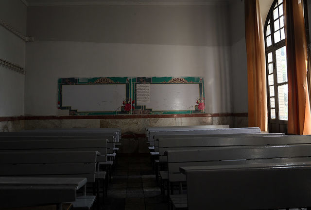 تهران 10 هزار معلم کم دارد / سند ۲۰۳۰ هیچوقت ابلاغ نشده است