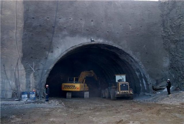 اتمام حفاری تونل کبیرکوه در هفته دولت 98
