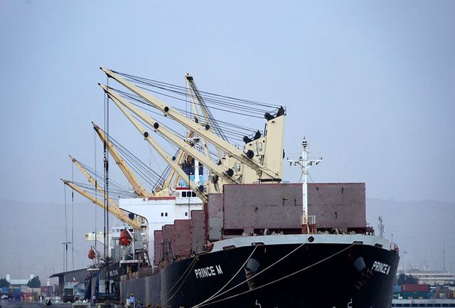 رونق تردد کشتی ها به دروازه طلایی اقتصاد ایران