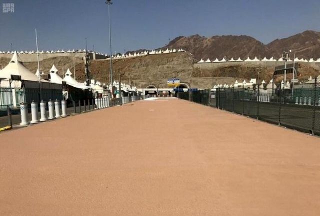 راهکار جالب شهردار مکه برای کاهش گرمای خیابان ها+ عکس