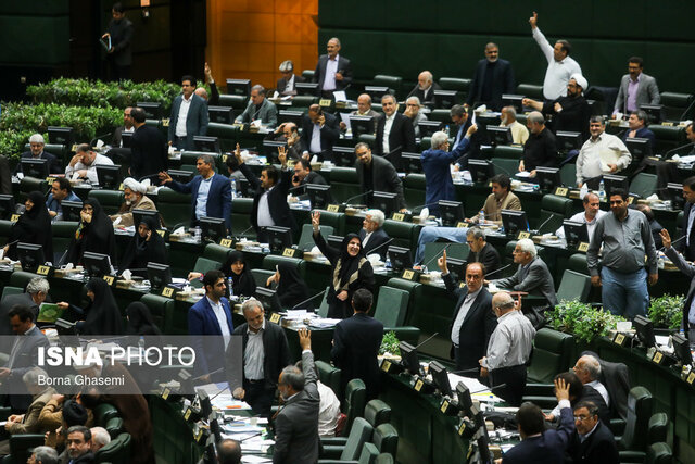 اعلام وصول سوالات نمایندگان درباره علت مرگ «شیرمحمدی» و گرانی خودرو