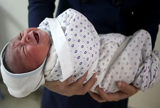مادرانی که نوزادان‌شان را پیش فروش می‌کنند/ بیش از 35 هزار کودک بی‌هویت در کشور