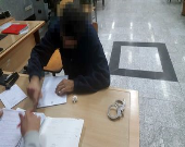عقب راندن رقیب عشقی با تهدید به اسید پاشی