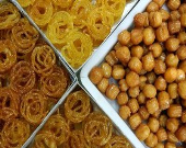 عرضه زولبیا و بامیه به قیمت پارسال