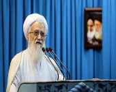 مسئولان به فکر حل مشکلات کارگران باشند