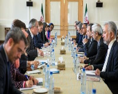 پنجمین دور گفتگوهای سیاسی ایران و فرانسه در تهران برگزار شد