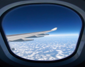 چرا پنجره‌های هواپیما همیشه گرد هستند؟